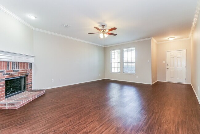 Photo - 5929 Misty Breeze Dr