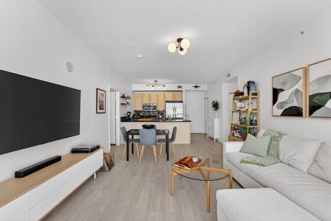 Photo - 1111 SW 1st Ave Unit LPH-3823