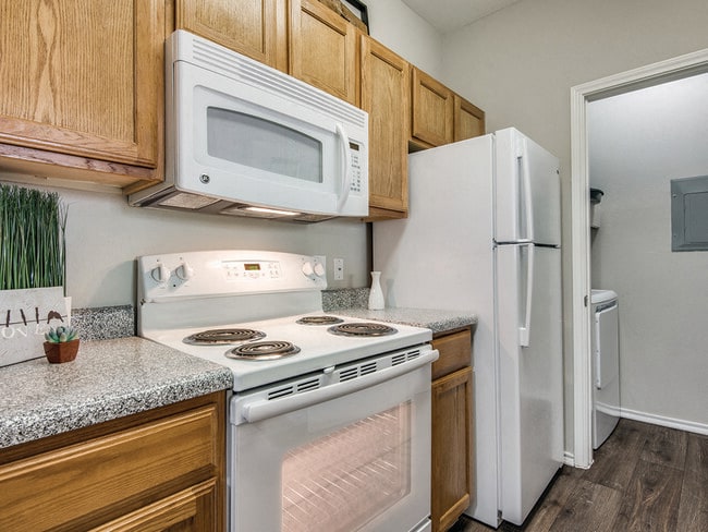 Kensley Apartment Homes