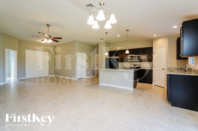 Photo - 2616 30th St SW