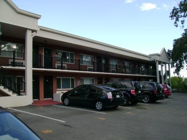 405 Dunwoody Street - Stadium View Condominiums