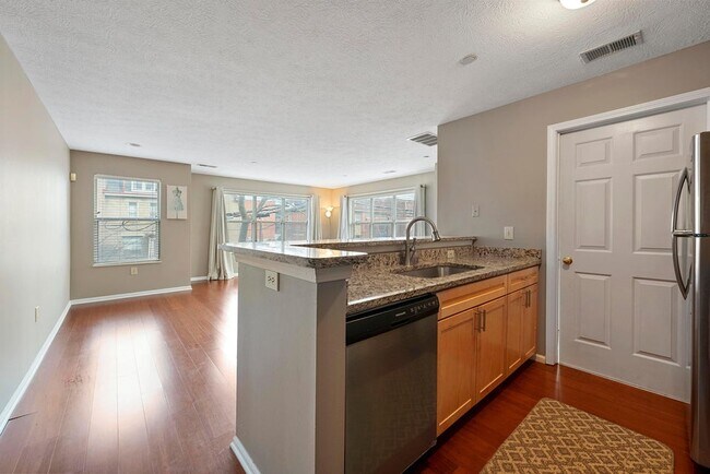 Photo - 35 Buttles Ave Unidad A