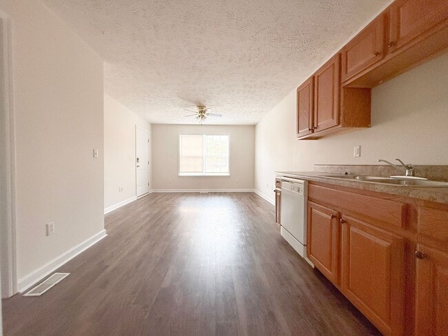 Photo - 30 Lexington Ct Unidad 30 Lexington Ct A