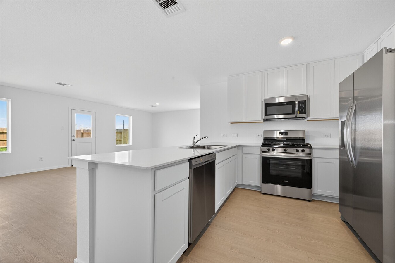 Photo - 16722 Spotted Oak Dr