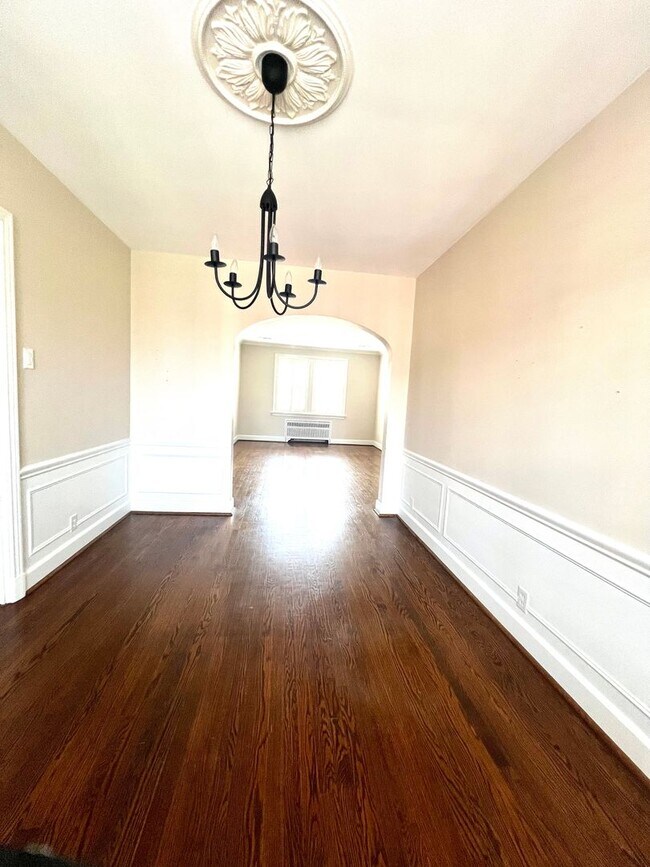 Photo - 817 Westwood Dr