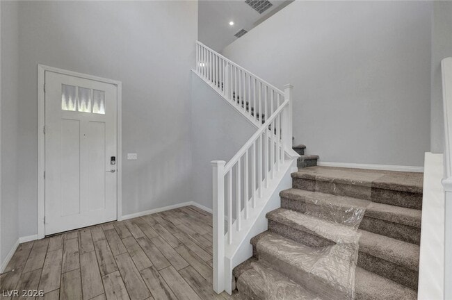 Photo - 7447 Ardenno St