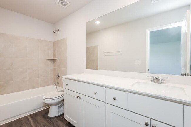Photo - 1927 Malus Way