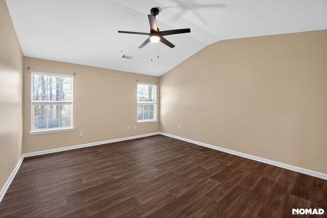 Photo - 1734 Old Dogwood