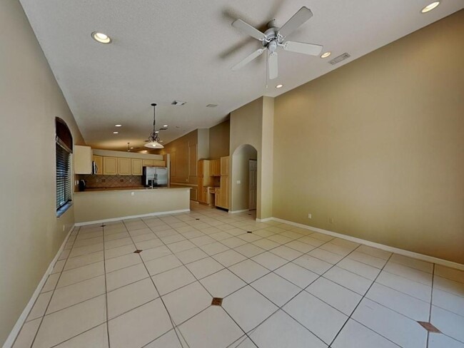 Photo - 7610 NW 20th Dr