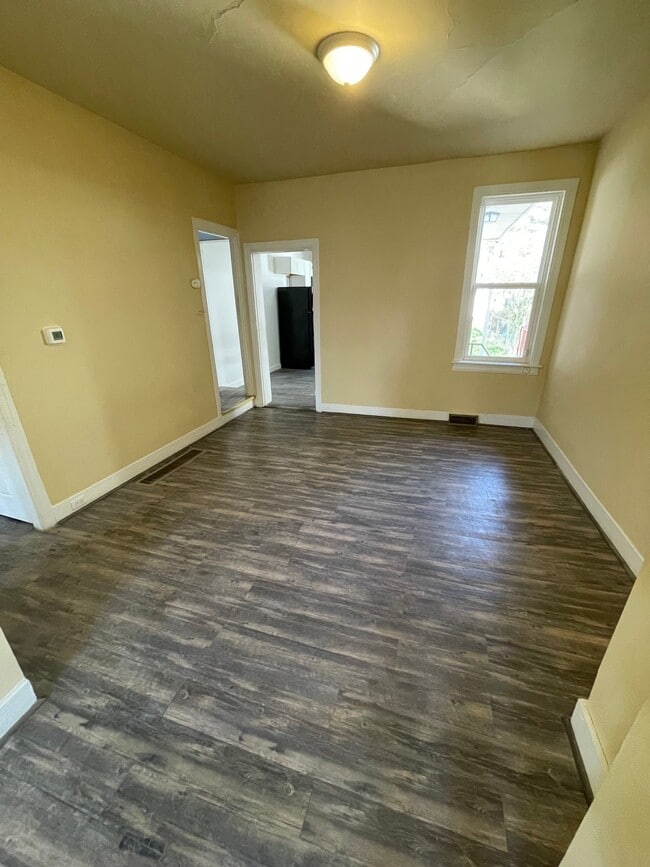 Photo - 289 Union St