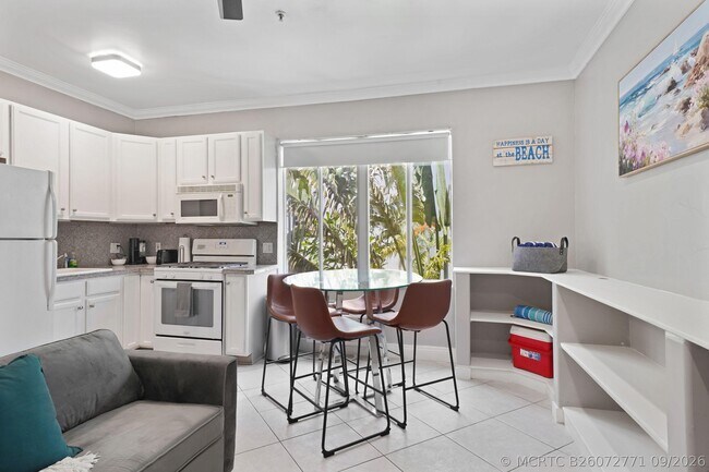 Photo - 3710 Collins Ave Unit N-304
