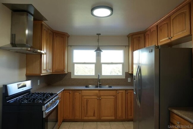 Photo - 3860 Paula St