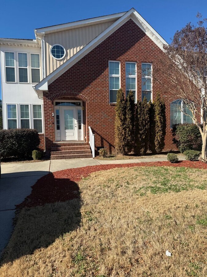 Photo - 3748 Savannah Way