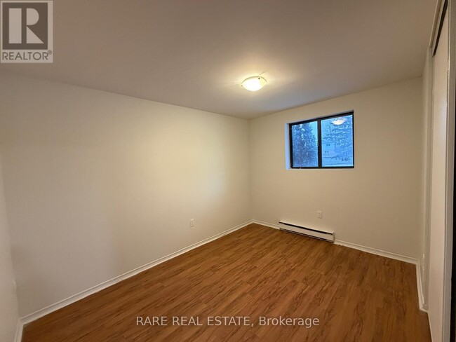 Photo - 35 Bredin Pkwy Unité 103