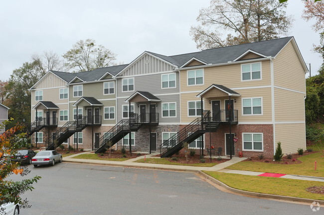 Red Oak Village - Red Oak Village Apartments