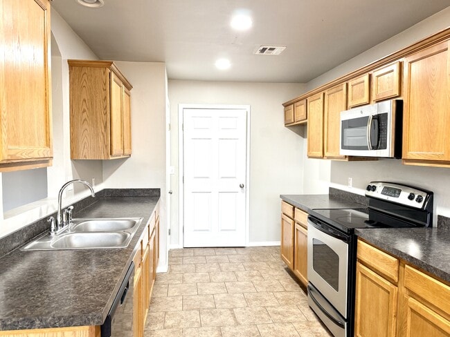 Photo - 4613 Mill Creek Dr