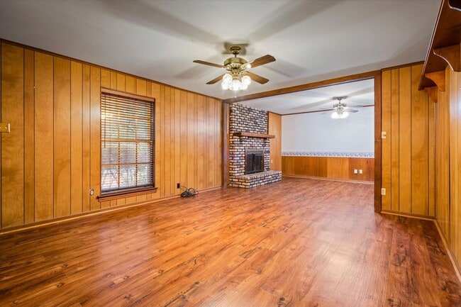 Photo - 7300 Cypress Ave