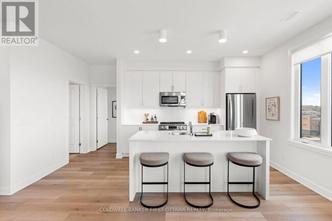 Photo - 611 Wanaki Rd. Unité 302