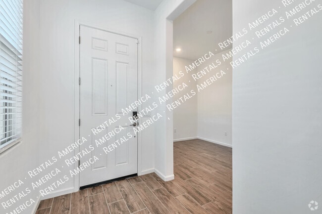 Building Photo - 10858 W Yates Ln Rental