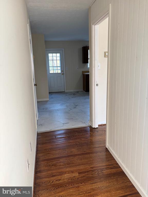 Photo - 240 Nottoway Dr