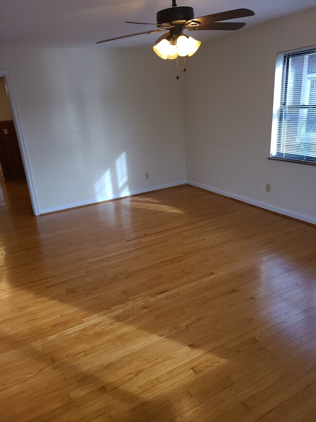 Photo - 234 Woolper Ave Unit 2