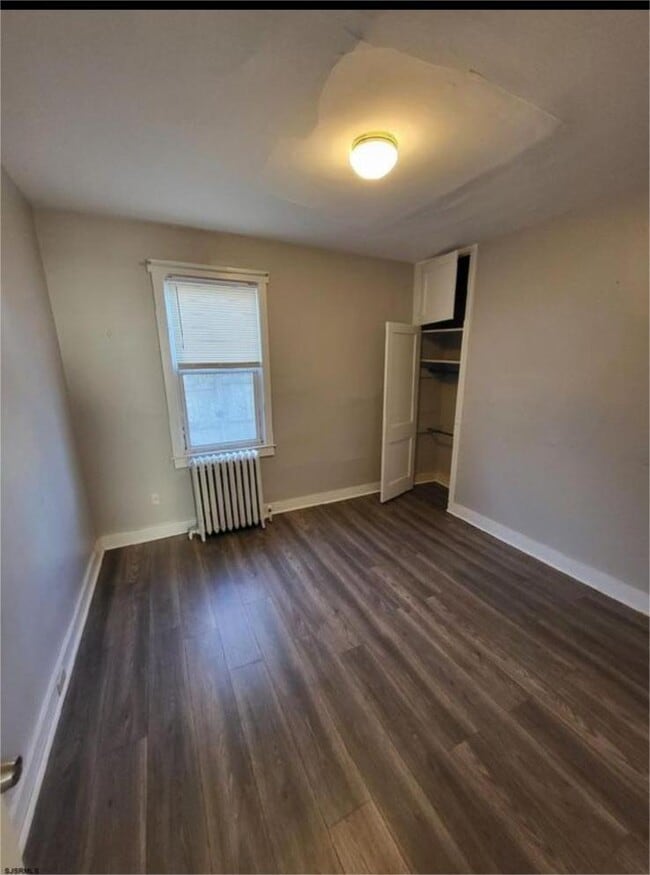 Photo - 127 Liverpool Ave