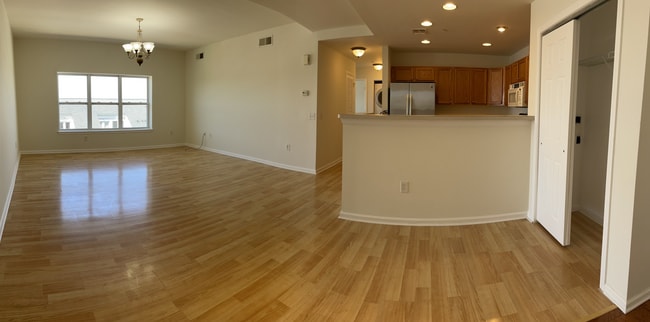 Photo - 358 Rector St Unit 705