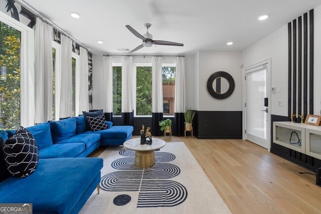 Photo - 371 Pratt Dr SE Unit 207