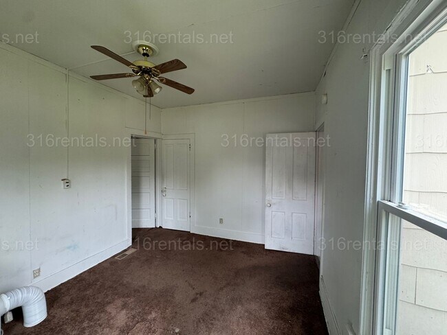 Photo - $1099 4 bed 1 bath - Single Family home