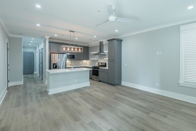 Photo - 7 Sanctuary Ct