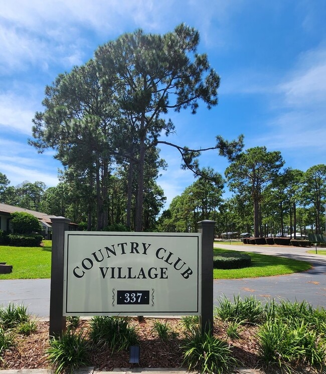 Photo - Gulf Shores 2/1.5 condo at Country Club Village