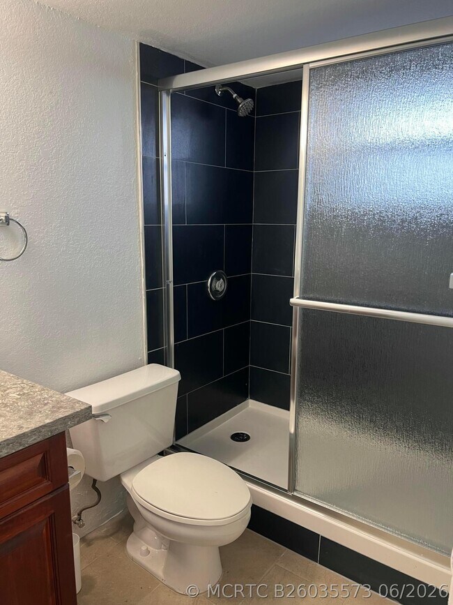 Photo - 1661 Balfour Point Dr Unit E