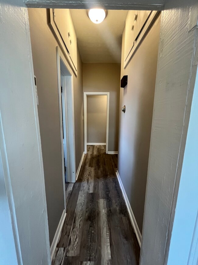 Hallway - 105 Ash St