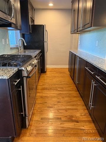 Photo - 929 Forest St