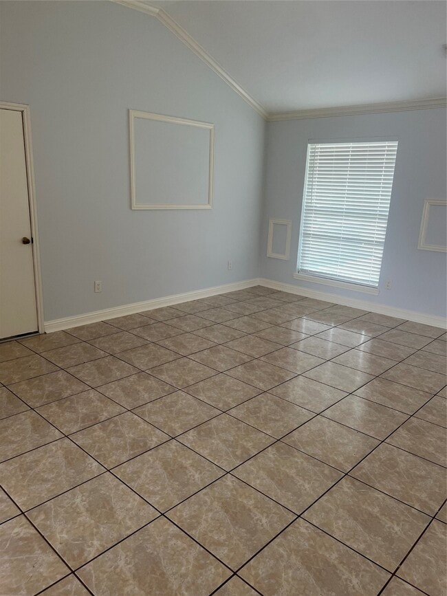 Photo - 15303 Riverside Grove Dr