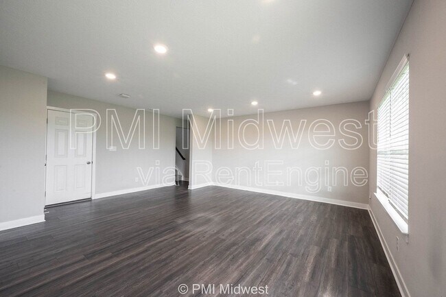 7278 Zanesville Rd