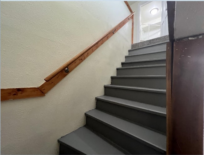 Photo - 821 Broadway Unit 4