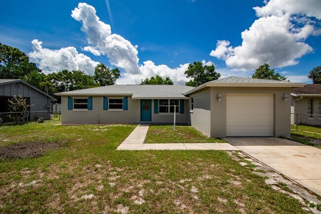 Building Photo - Mount Dora 4 Bedroom, 2 Bath Single-Family... Rental