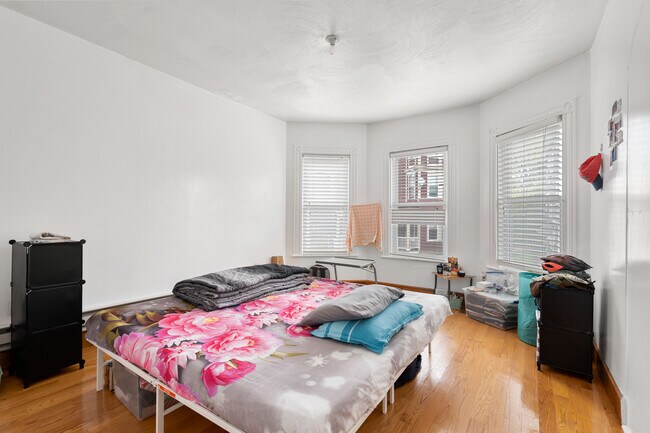 Photo - 78 Hillside St Unit 1