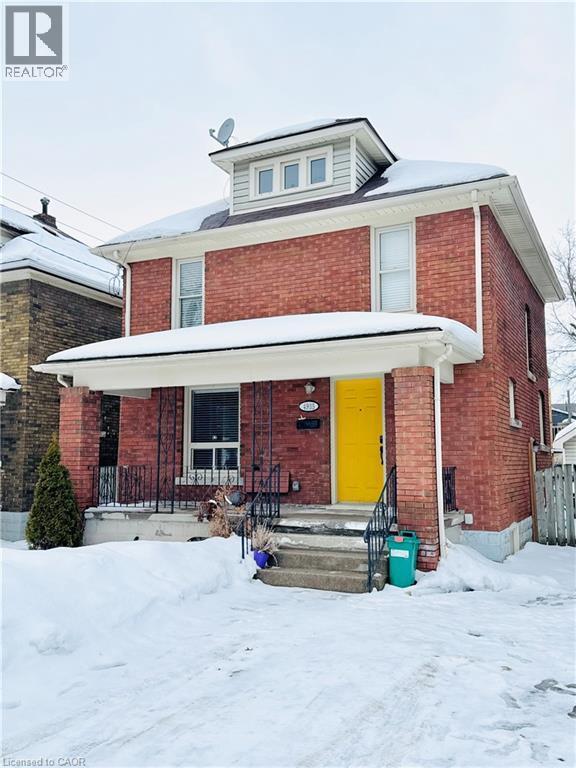 Photo - 4935 Willmott St