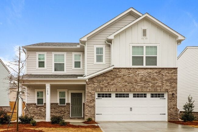 Building Photo - 7619 Saffron Ave