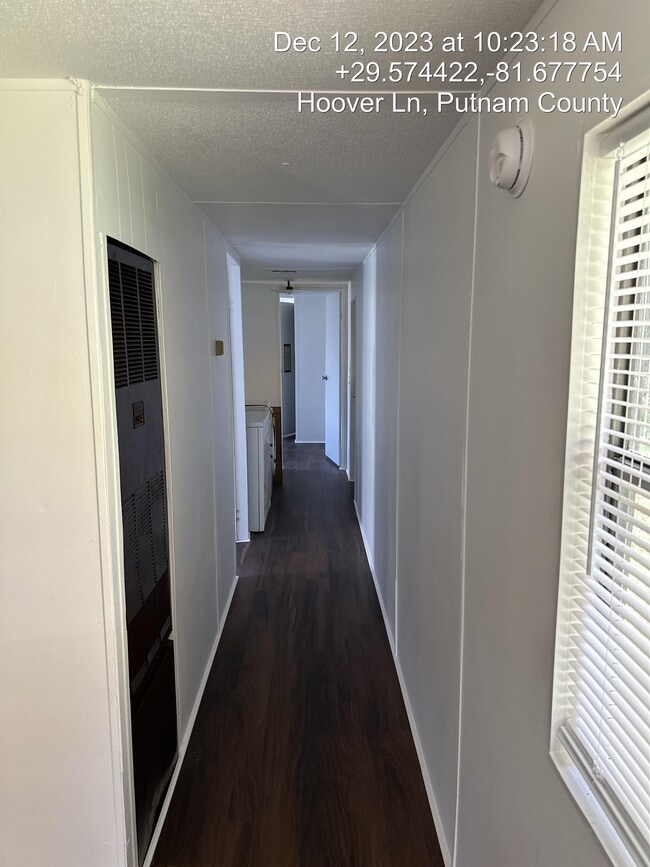 Photo - 102 Hoover Ln
