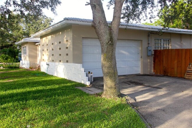 Photo - 70 Hammond Dr
