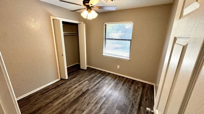 Photo - 812 SE 15th St