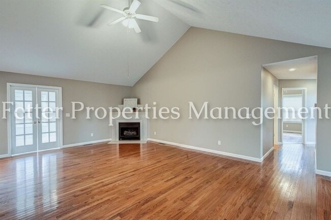 Photo - Beautiful 3bd 2.5 bath Northside