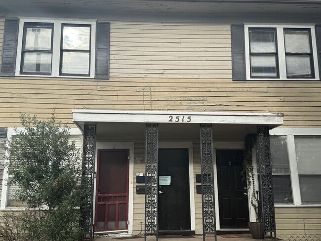 Photo - 2515 Taft St Unidad 4