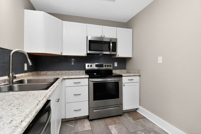 Photo - Beautiful 2 Bedroom Belmont Bungalow