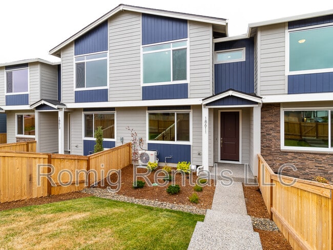 Photo - 18611 NE 44th Ave
