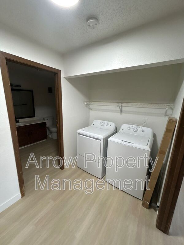 Photo - 203 E Arbor Ave