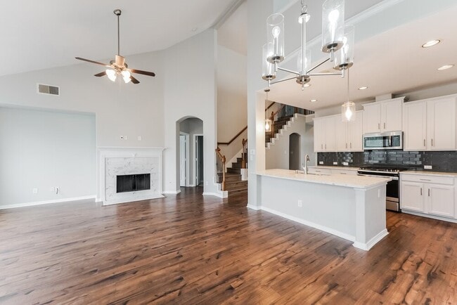 Photo - 2531 Crystal Shore Dr